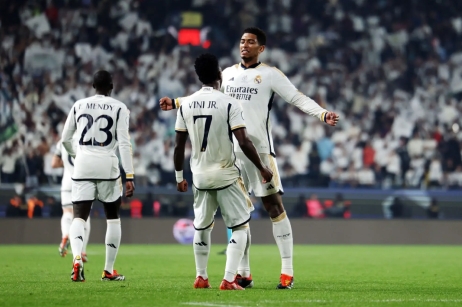 草莓在线观看免费高清